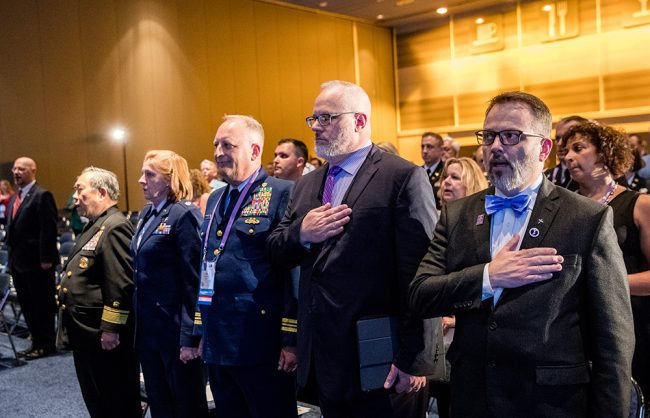 Ceremonia Conmemorativa del Caucus de Veteranos 2021 y Programa de Premios de Becas