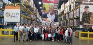 PA students at the University of Arkansas for Medical Sciences helping at the Arkansas Food Bank