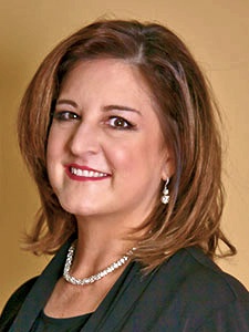 Foto de cabeza de la directora ejecutiva de Lisa Gables en 2020